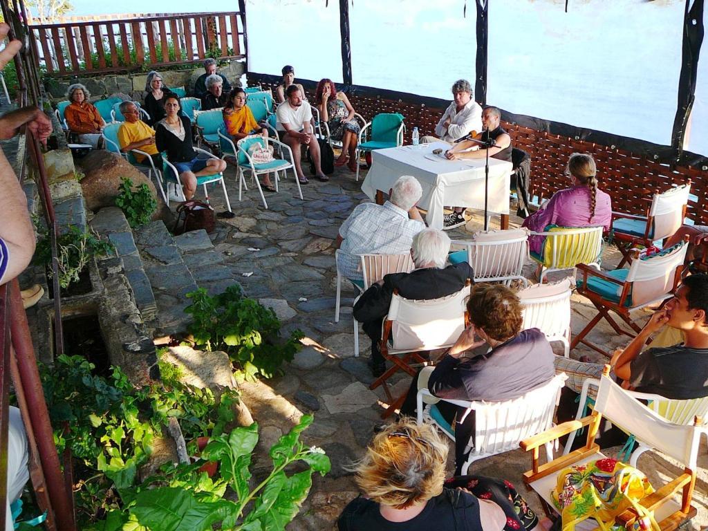 Assos Terrace Hotel Buitenkant foto