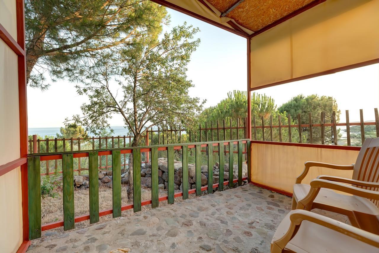 Assos Terrace Hotel Buitenkant foto